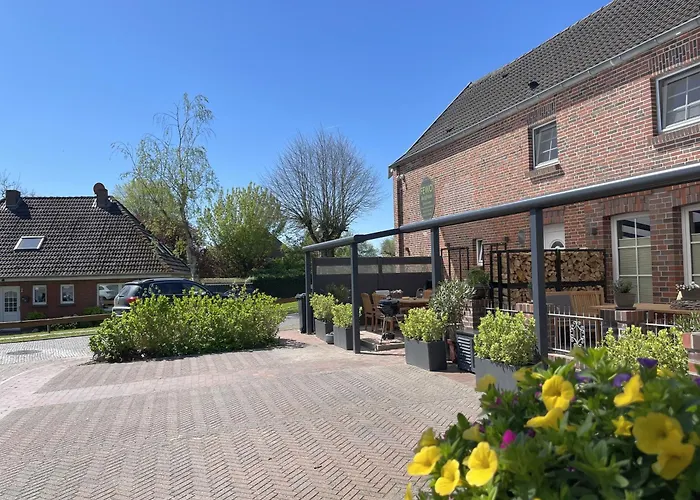 Burghaus 1 Greetsiel